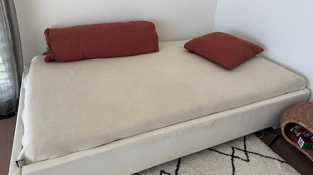 Micasa Betten: Bett 120x200 – Gebraucht aus Nänikon von Corinne.lindenmann