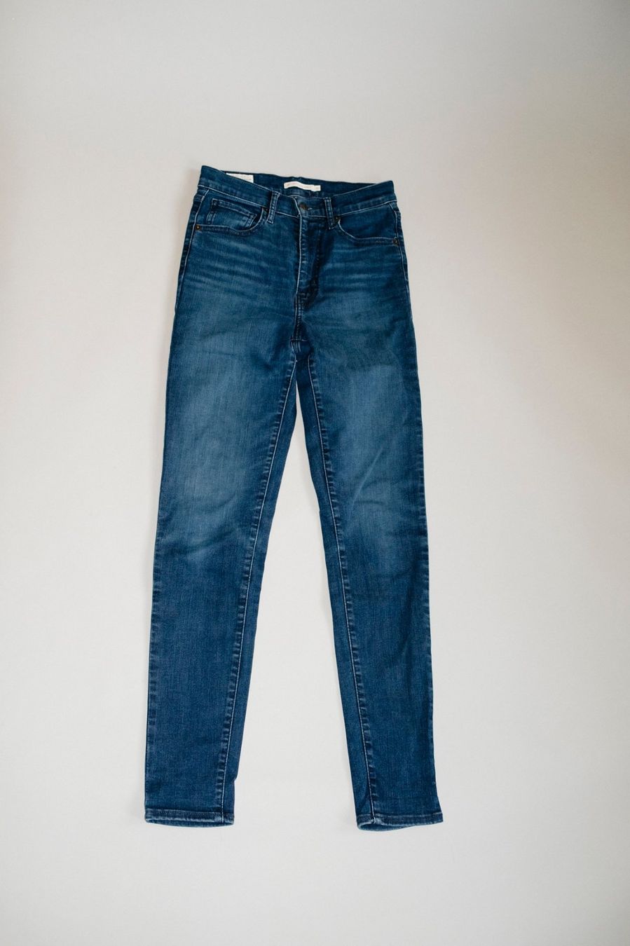 Levi's Jeans: SUMMER SALE! Levi's Jeans Gr. 27 – D'occasion à Zürich par pinkmilkyway