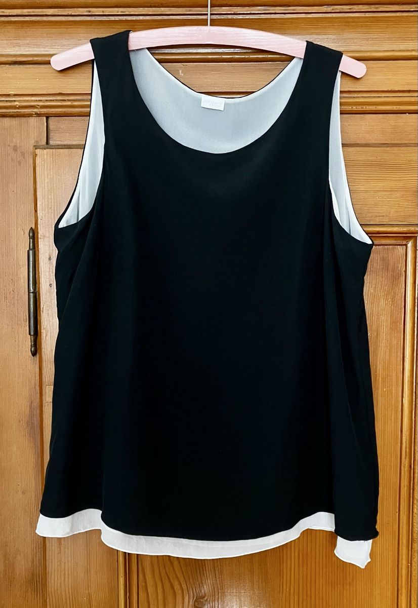 Top: Feines Zimmerli Top aus Seide – Usato da Buchs AG venduto da Allerleis