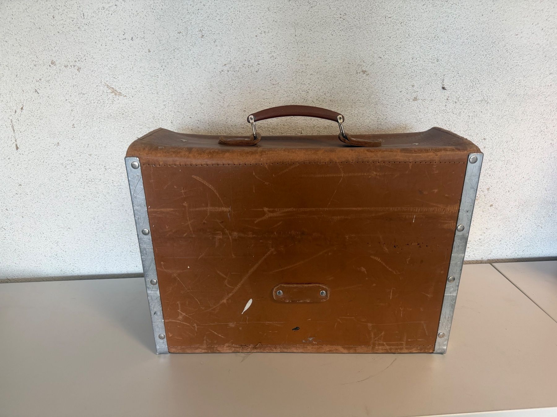 Alle Werkzeuge: Valise à outils – Gebraucht aus Lamboing von massapequa 2