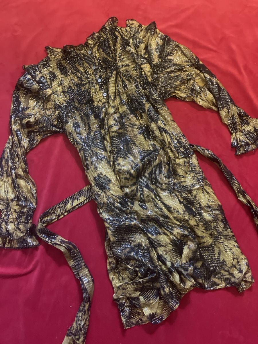 Kleider: Kleid mit Leopardenmuster und Glitzerfäden Grösse S – Neu (gemäss Beschreibung) aus Muralto von jac_hkz5
