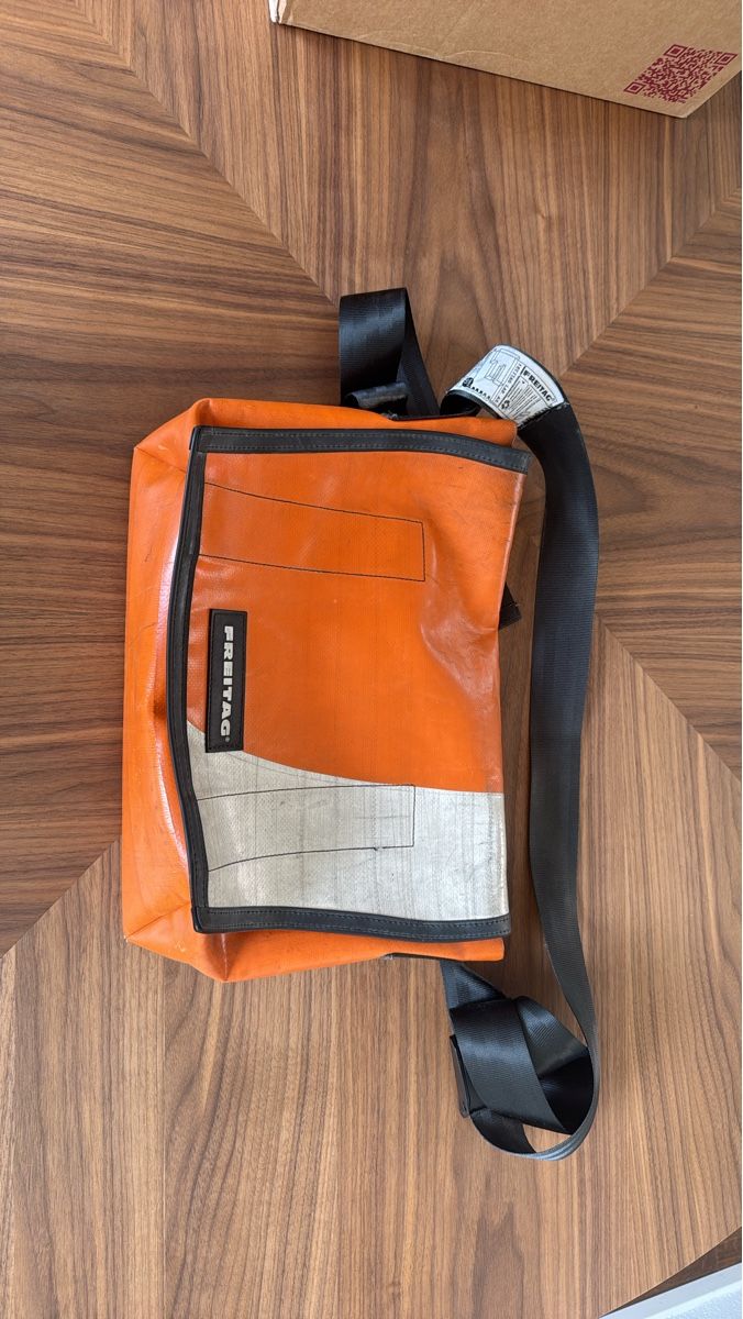 Freitag Sacs: Freitag Tasche orange guter Zustand – D'occasion à Winterthur par Ausverkauf2.0