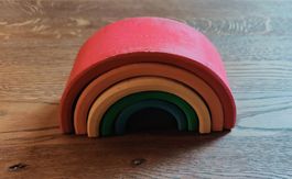 Grimms Kleiner Regenbogen, Holz-Stapelspielzeug 6-teilig