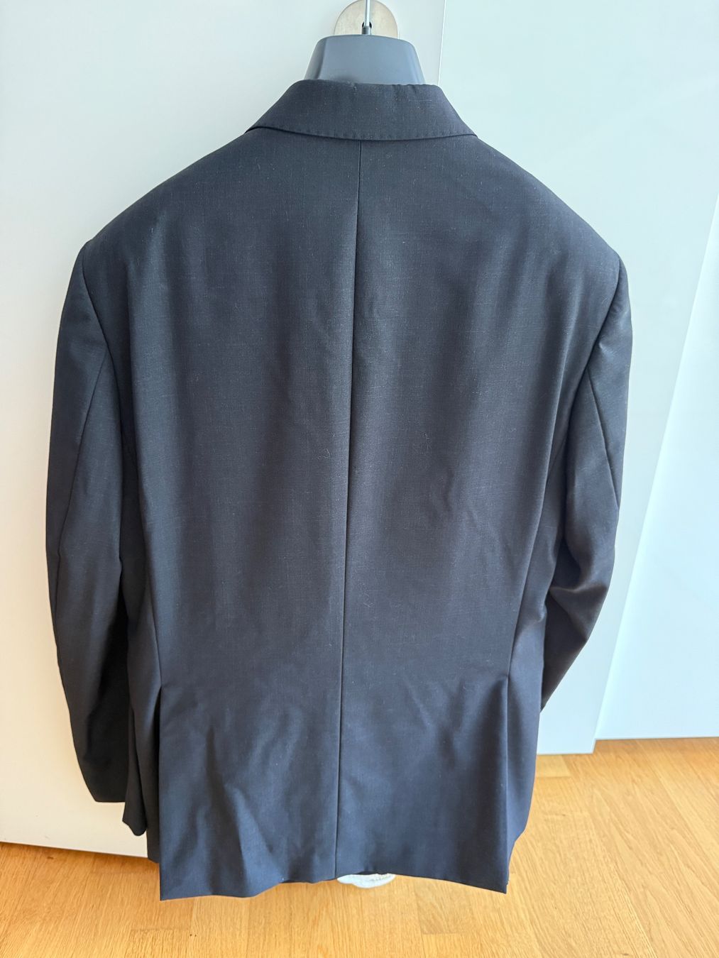 Completi: Herren Anzug Domenico Tagliente - Gr. 50 – Usato da Baden venduto da polveres 1