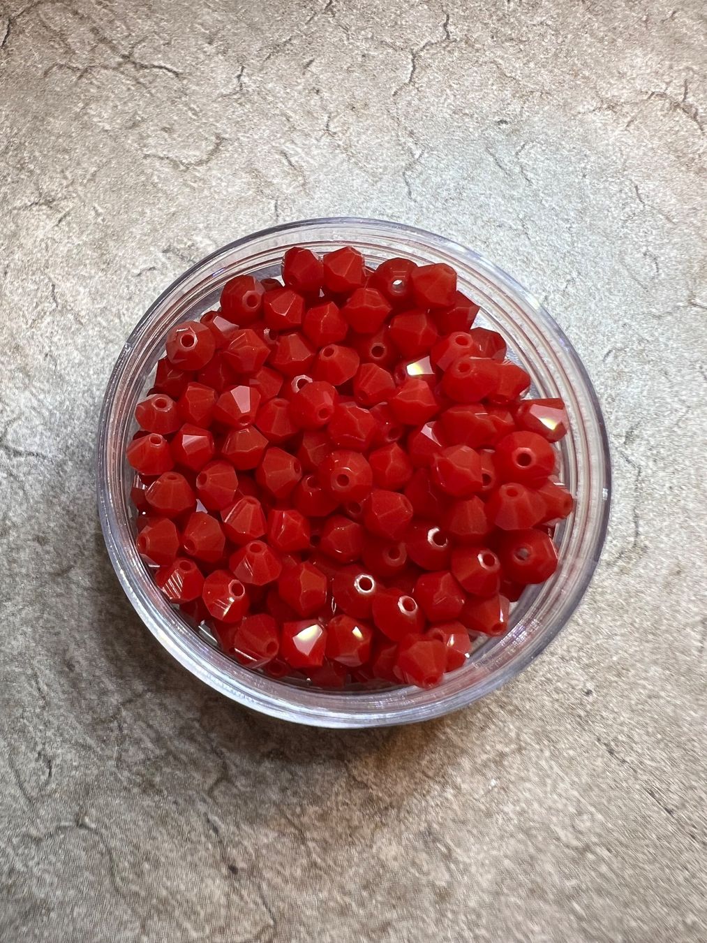 Perles (synthétiques): Swarovski Perlen 4 mm, 50 Stück / Set – Neuf avec emballage d'origine à Stein AG par Anastasia_Asya 4