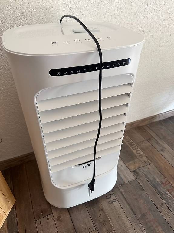 Klimageräte: Climatiseur / refroidisseur d'air – Gebraucht aus Cortaillod von Jessju
