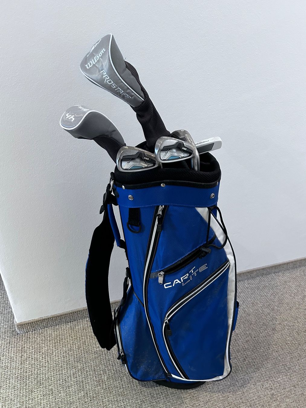 Schläger & Sets: Damen Golfset – Neu (gemäss Beschreibung) aus Hünenberg von andy0631