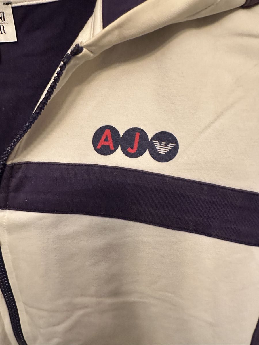 Armani Giacche: Armani Casual Frühlingsjacke aus stretchiger Baumwolle Elast – Usato da Mont-sur-Lausanne venduto da jolieresale 1