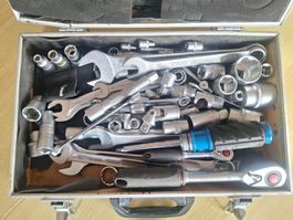 Werkzeug Lot