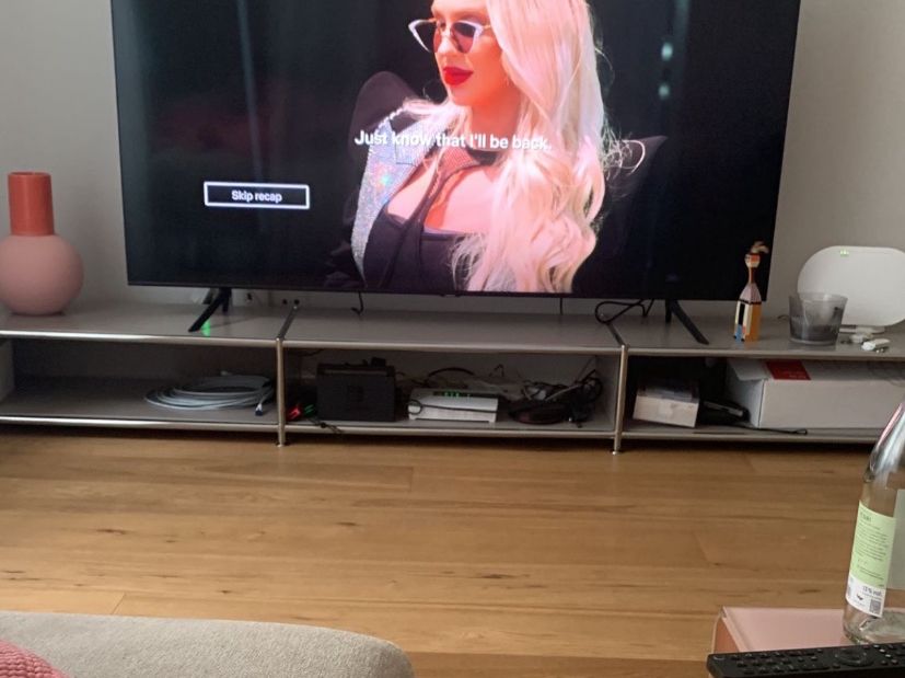 Flexcube TV Möbel: FLEXCUBE TV Lowboard Fernsehmöbel taupe – Gebraucht aus Zürich von lea_9s5y