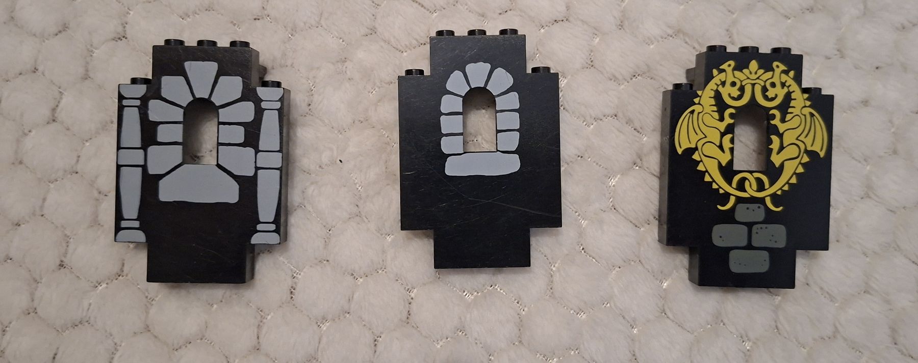 Lego Baukästen: Lot de 18 éléments de mur LEGO château – Gebraucht aus Lausanne von bagadou 1