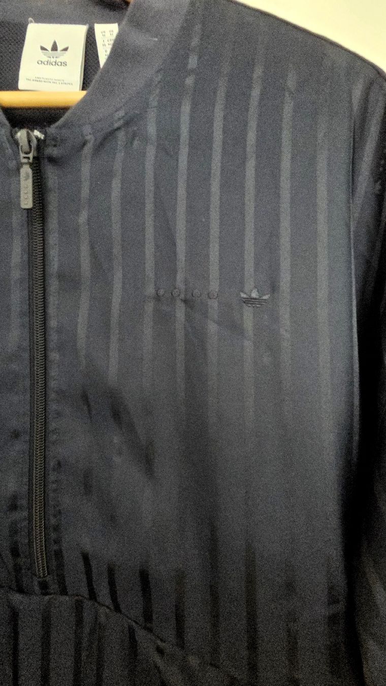 Adidas Maglioni & Felpe: Adidas Pullover Jacke Grösse L dunkelblau gestreift Top Zust – Usato da Luzern venduto da pie_y7zc 2