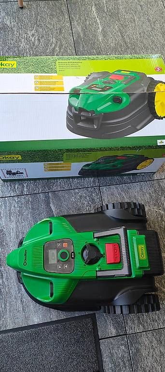 Tondeuses à gazon: Rasenmäher Roboter 800 Okay mit Garage – D'occasion à Cazis par Noelle8 1