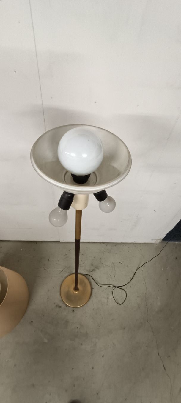 Lampade: Stehlampe Design Holz Messing Retro  – Usato da Pfäffikon ZH venduto da K-V-M 6