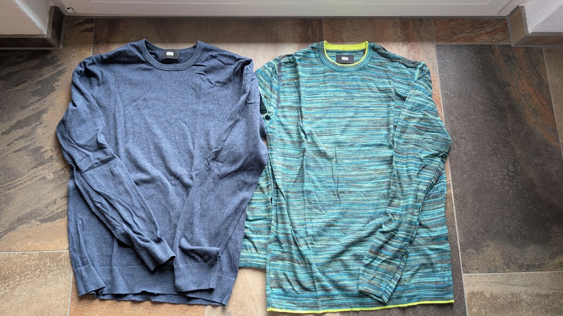 We Maglioni & Felpe: 2 Pullover von We – Usato da Effretikon venduto da Typdiver