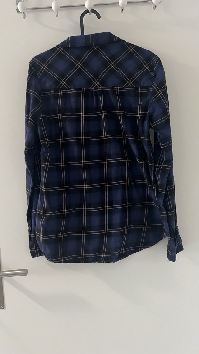Blusen: Bluse – Gebraucht aus Derendingen von Manasha18 1