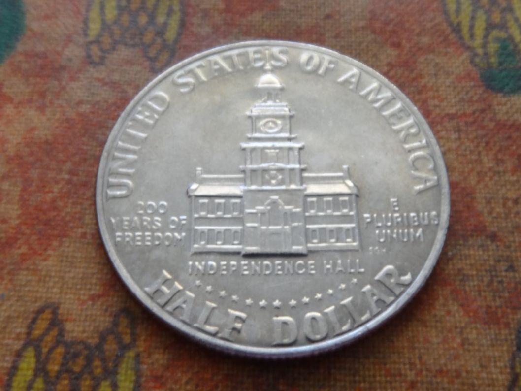 Alle Münzen: USA  Half Dollar  1776-1976 – Gebraucht aus Romanel-sur-Lausanne von Swift13 1