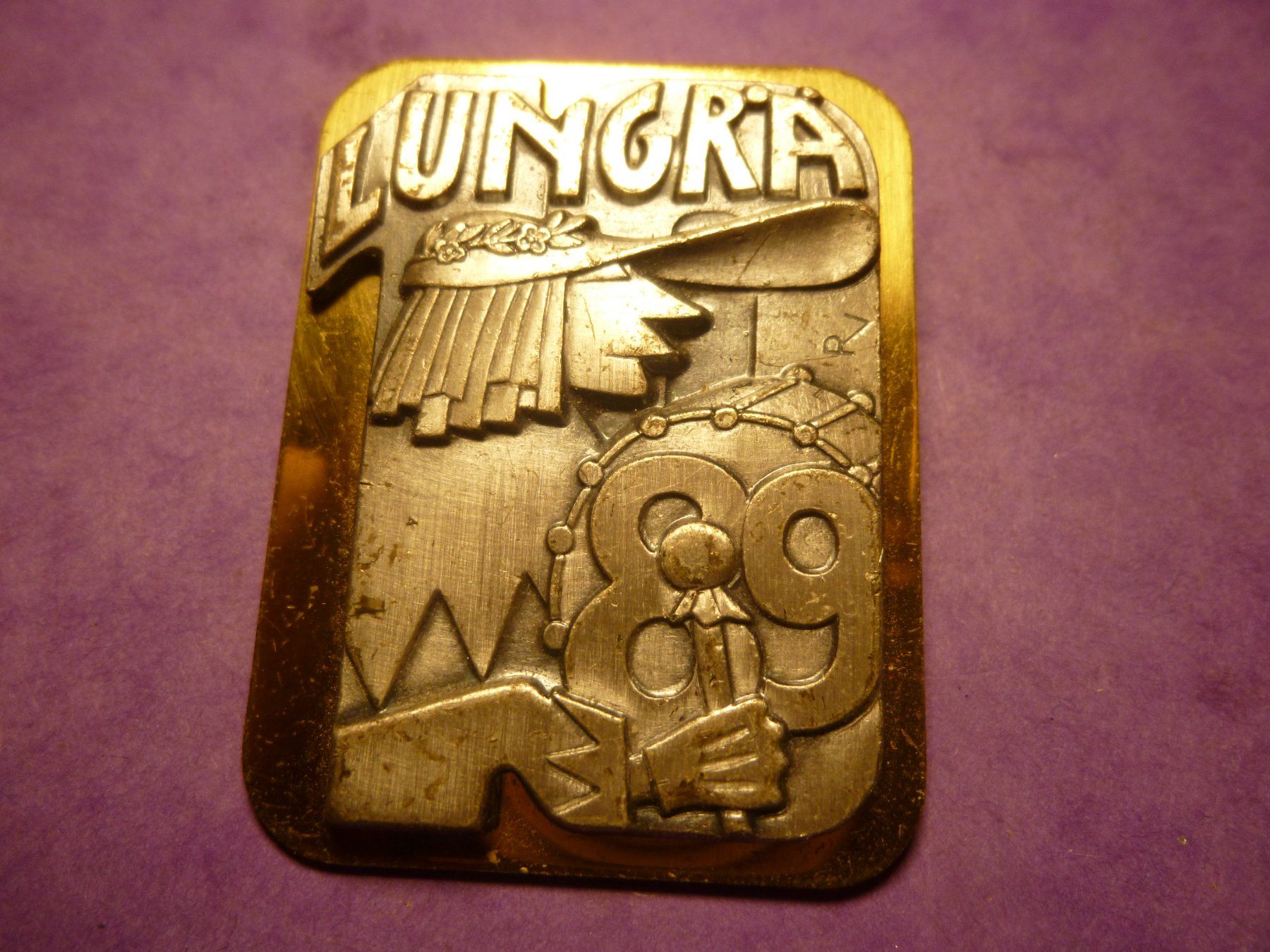Plaketten & Abzeichen: LUNGERN 1989 GOLD – Gebraucht aus Ried (Muotathal) von Mandarin02