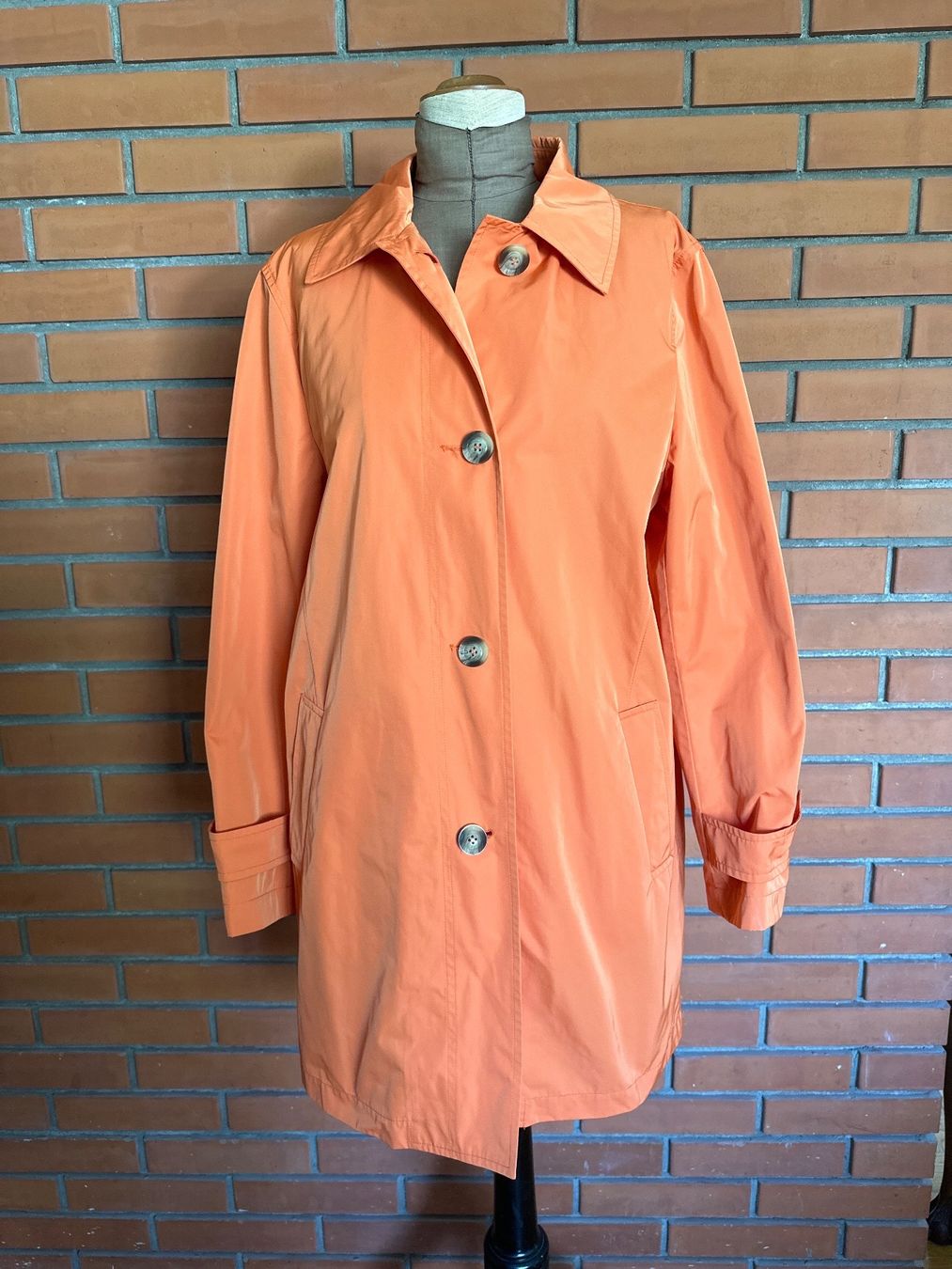 Cappotti: Übergangsmantel in orange – Usato da Niederteufen venduto da nana65