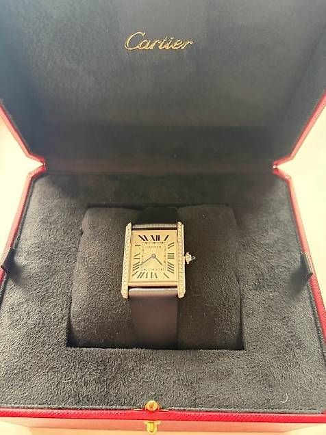Orologi: CARTIER Tank Must Uhr / NEU – Usato da Männedorf venduto da LA07