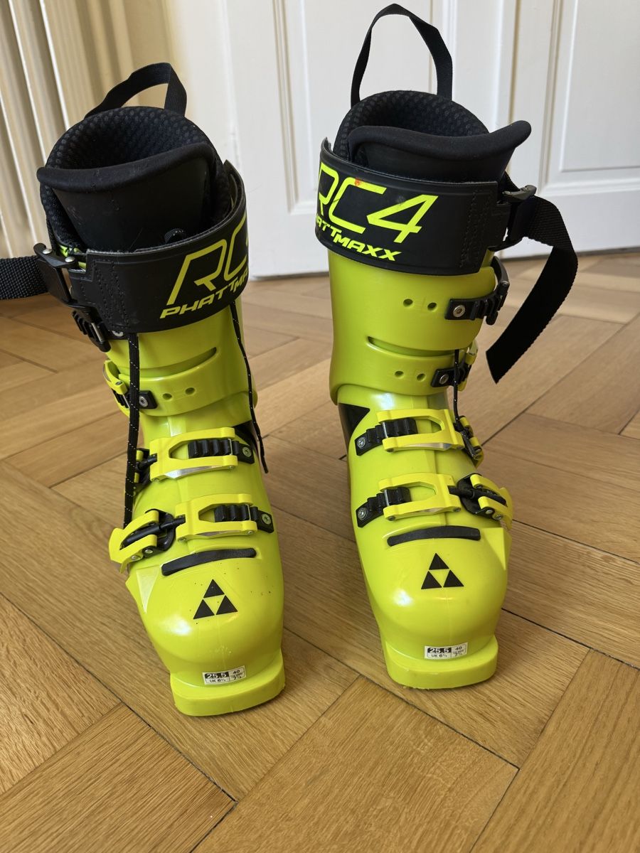 Fischer Sci: Fischer Podium 110 Ski Boots Yellow – Nuovo (secondo la descrizione) da Lausanne venduto da mar_6g2x 5