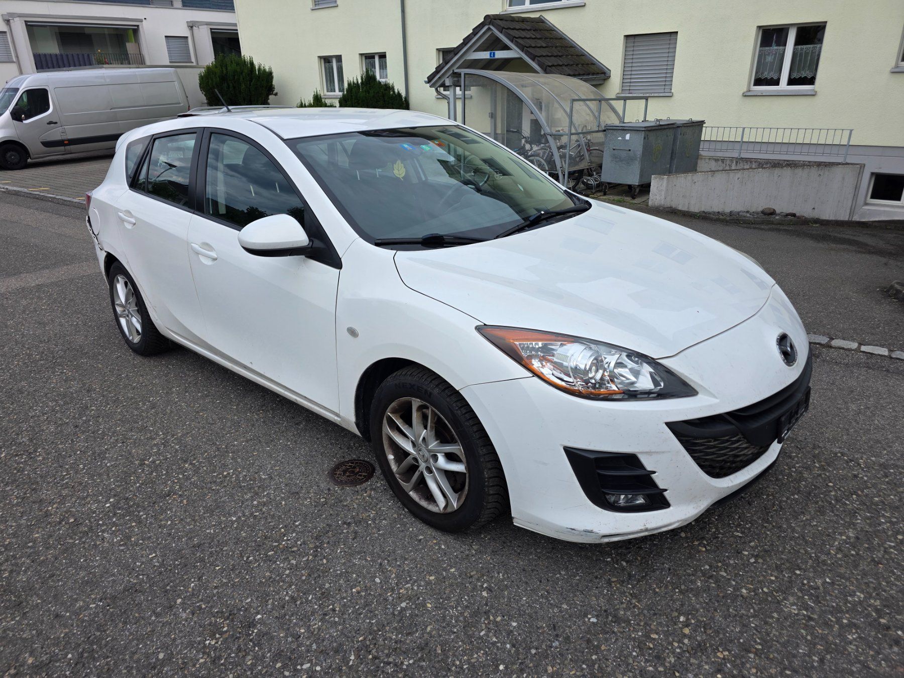 Mazda Autos: Mazda 3 2.2 diesel TOP!!! – D'occasion à staffelbach par del_gj7b 1