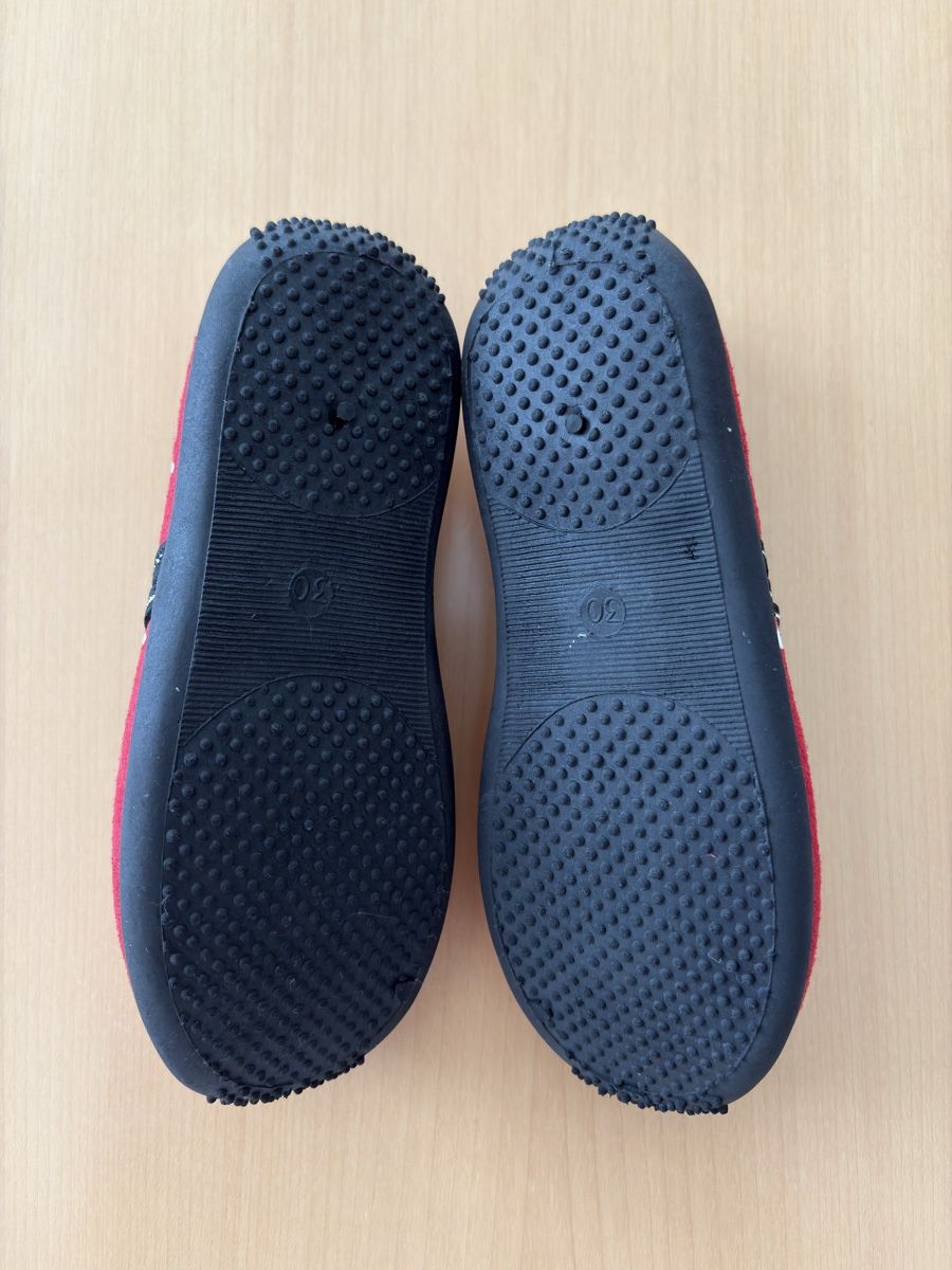 Schuhe für Mädchen: Hausschuhe Minnie Mouse – Neu (gemäss Beschreibung) aus Forch von CorinneB-K 1
