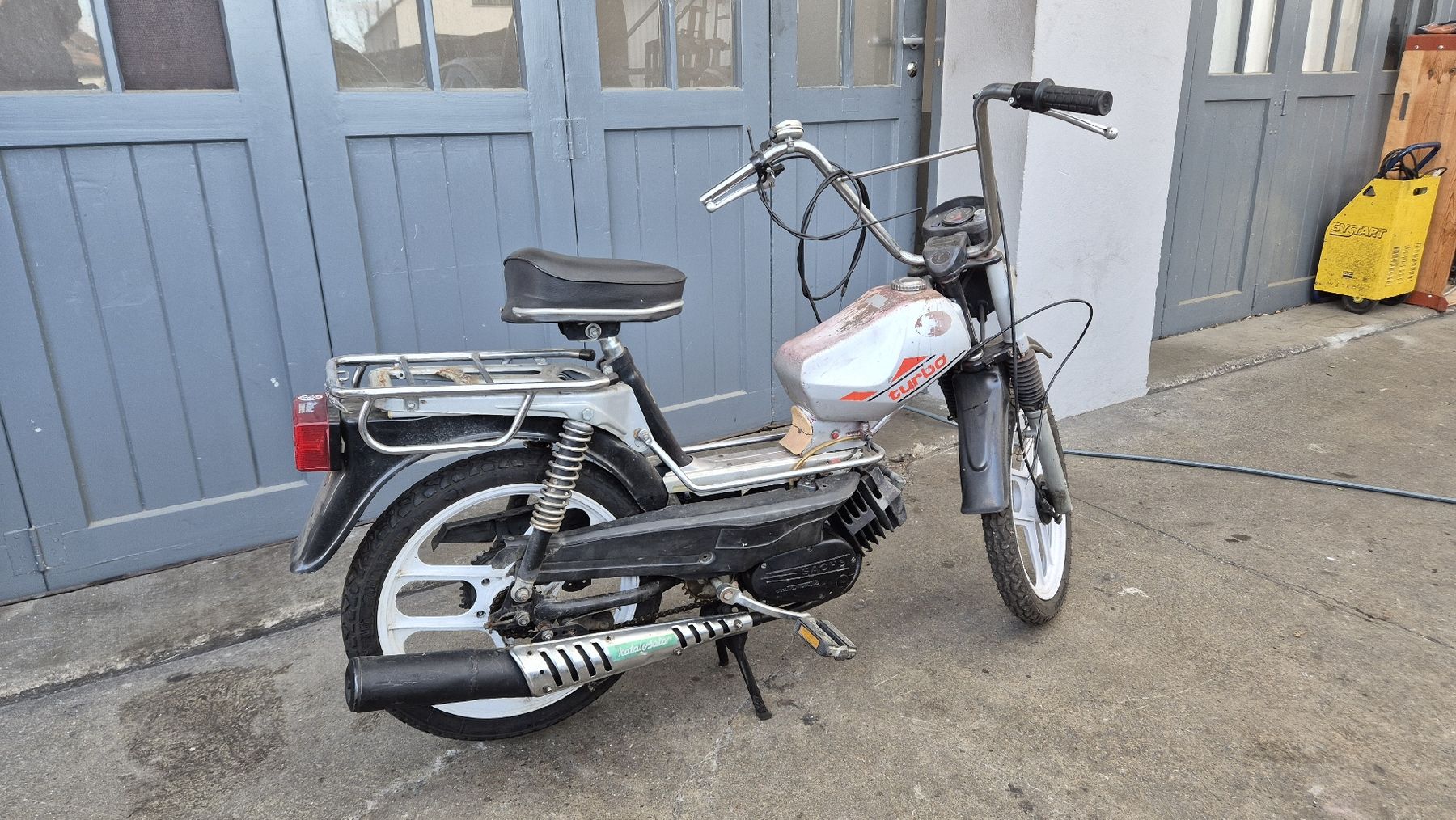 Pony Ciclomotori: Pony 503 GTX Kat – Difettoso da Münchenstein venduto da last-minute-