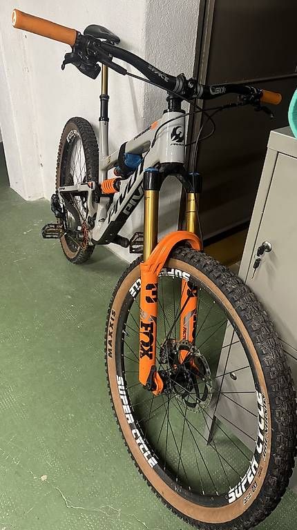 Vélos: Pivot Firebird 2019 – D'occasion à Muttenz par dfabj 2