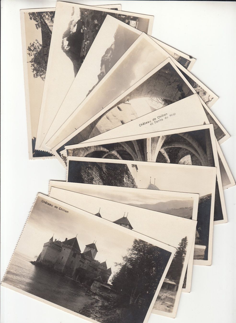 Cartoline postali: Chillon Château, ca. 1930, 11 Karten – Usato da Bürglen TG venduto da StampGraf