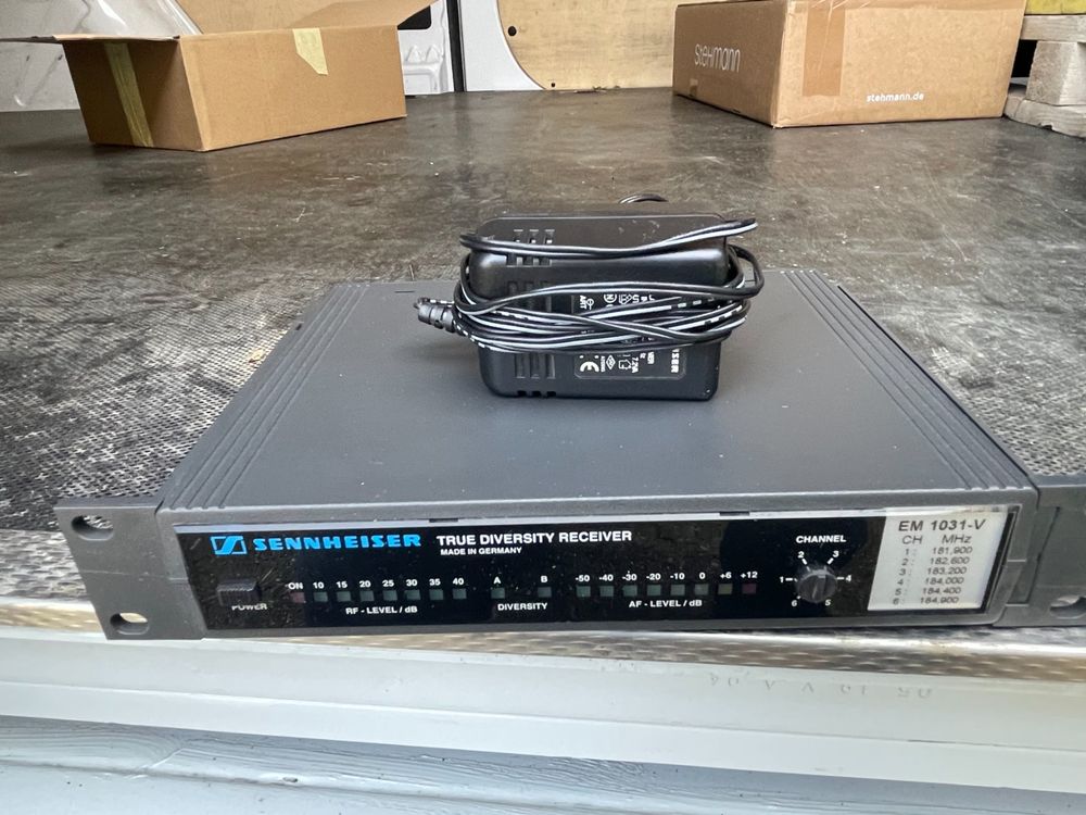 Sennheiser 2x A2P 2x EM 1031-V (Gebraucht) in Schaffhausen für CHF
