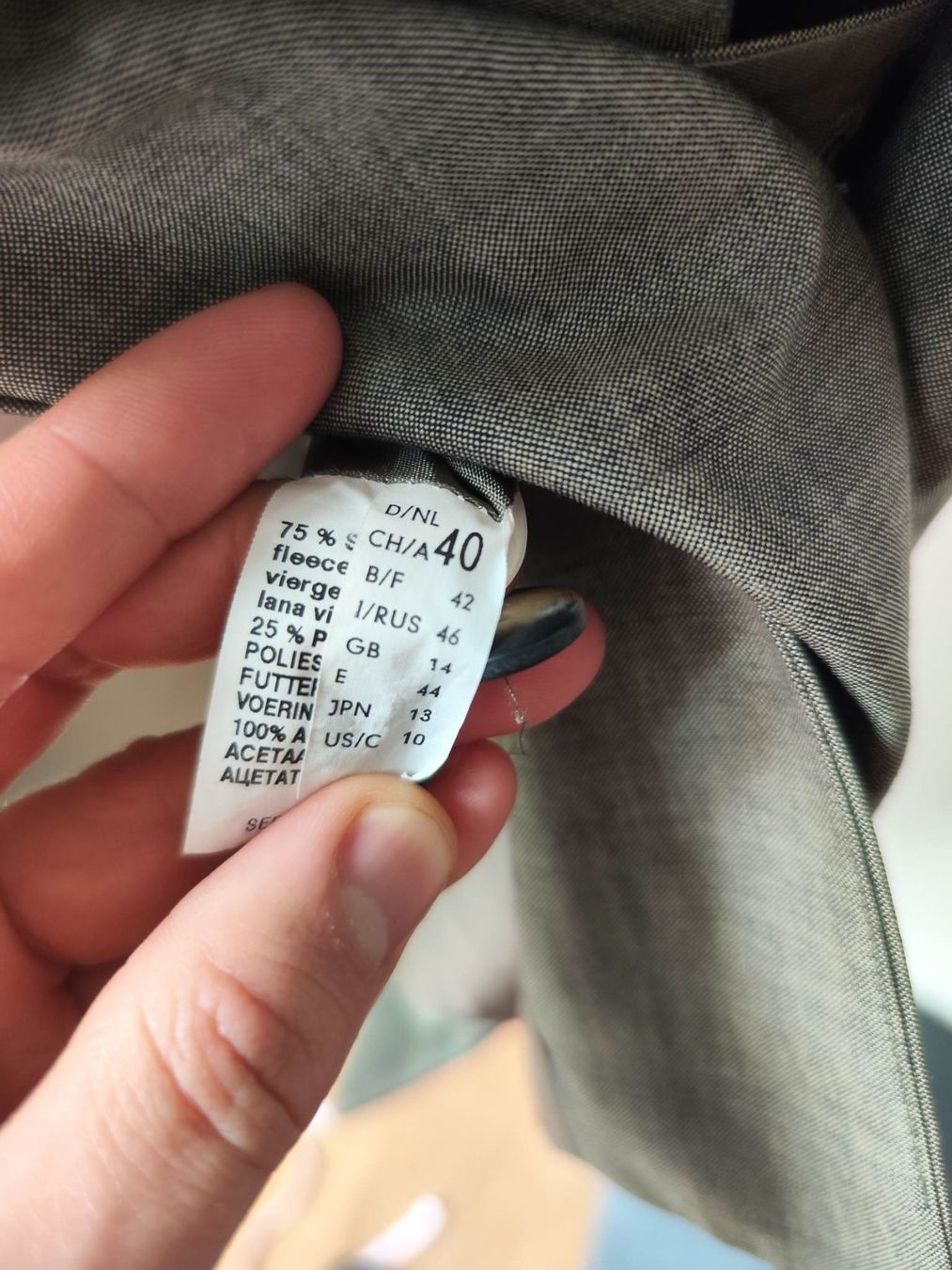 Gerry Weber Anzüge & Kostüme: Blazer M Gerry Weber 72%Schurwoller – Gebraucht aus Riehen von edu_92w7 3