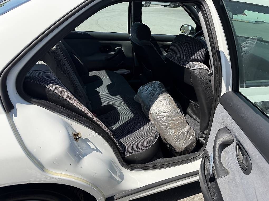 Automobili: Peugeot 406 1.8 16v Benzin – Usato da Luzern venduto da red_bull2 7