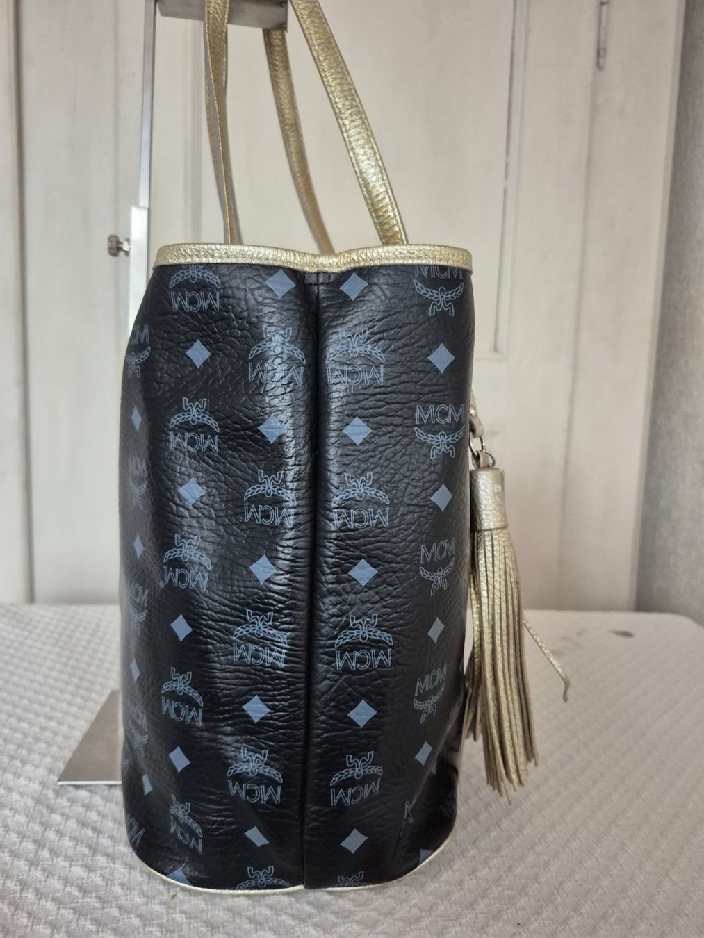 Mcm Borse da donna: MCM Shopper, mit Anhänger – Usato da Dottikon venduto da Pega7 3