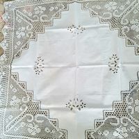 Tischdecke ,exclusive Handarbeit 90/90cm