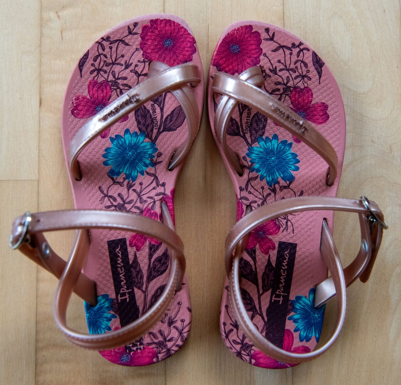 Ipanema Chaussures filles: Sandalen von Ipanema,. Gr. 28/29 – D'occasion à Meilen par luca70