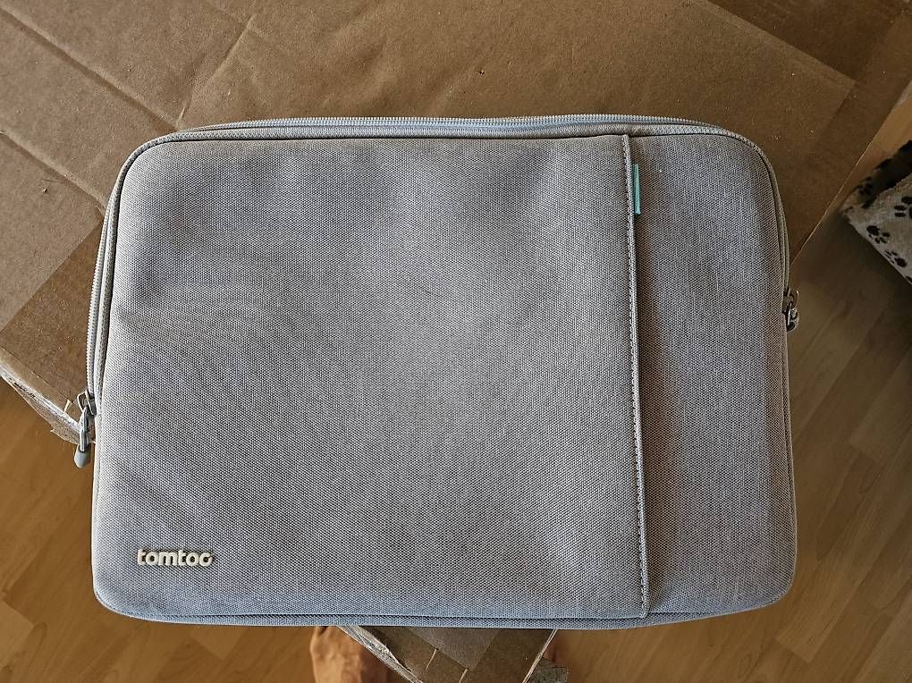 Taschen: Verkaufe Laptoptasche Tomtoc – Gebraucht aus Rothenburg von KeHi12189 1