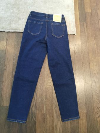 JEANS DUNKELBLAU MOM FIT SLIM, GR. 36, NEU