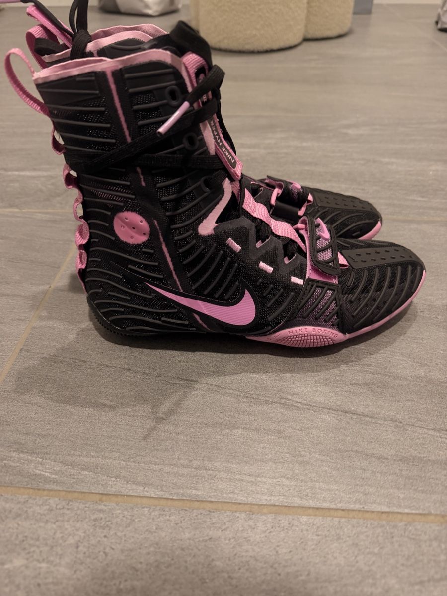 Scarpe da uomo: Nike HyperKO 3 Schwarz/Pink Gr. 38.5 – Usato da Zürich venduto da Jane662 1