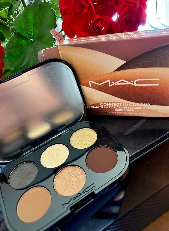 Mac Cosmetics Make-up: MAC cosmetics Eye Shadow palette x 6 - nude board – Nuovo e nell'imballaggio originale da Lausanne venduto da mpampouras 1