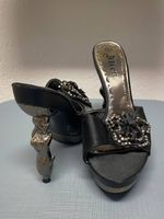 ✨ Fast wie neu & ein echter Hingucker! ✨ Designer High Heels