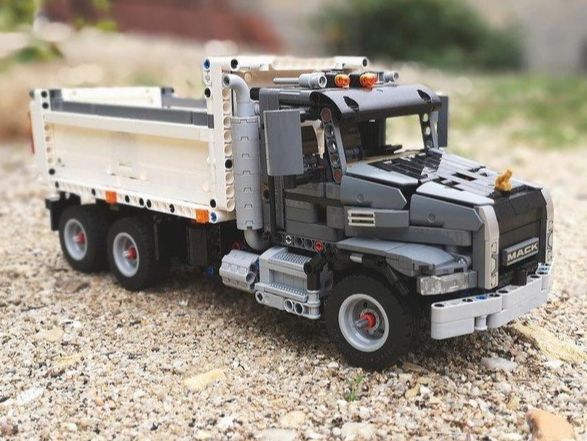 Technics Kit di costruzioni: Lego Mack Granite 6x4 dump truck – Usato da Däniken SO venduto da Toni56