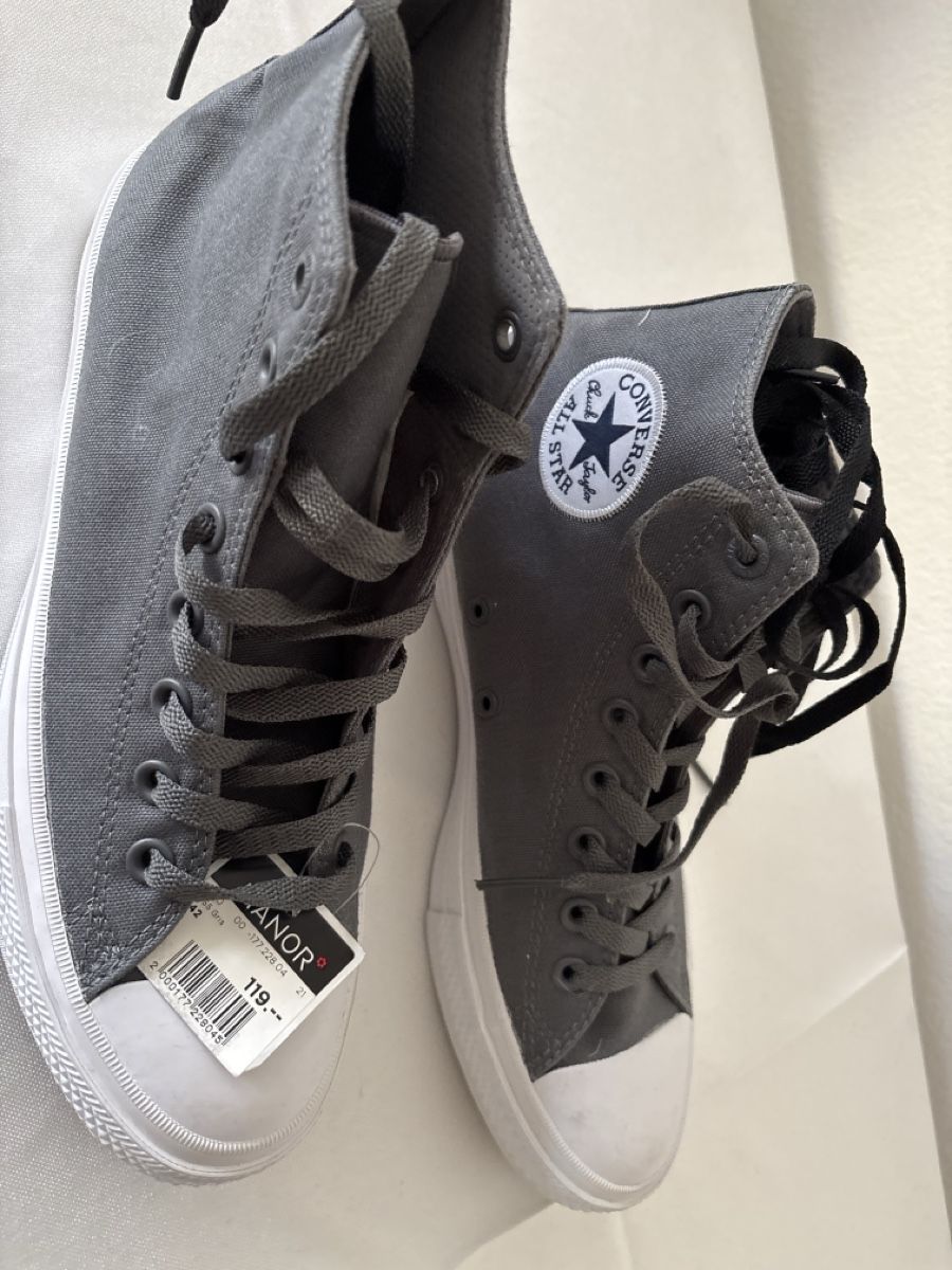 Converse Herrenschuhe: Converse All Star Chucks, Grau, Gr.42, NEU! – Neu und originalverpackt aus Jona von cosa03