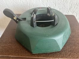 Weihnachtbaumständer grün guter Zustand