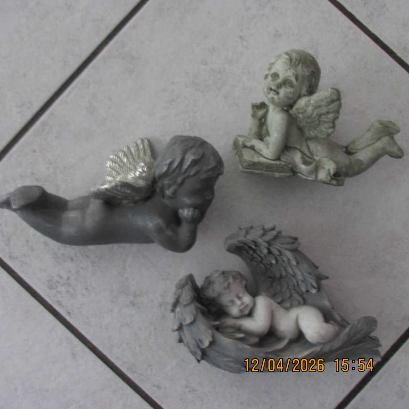 Figuren: 3 Engel Figuren Deko, Vintage Stil – Gebraucht aus Galgenen von Forflowers 2