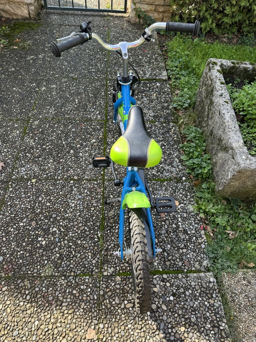Biciclette: Vélo 4-7 ans en excellent état – Usato da Onex venduto da sab_xf5r 4