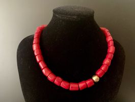Rote Korallen Halskette mit Amethyst Vergoldet