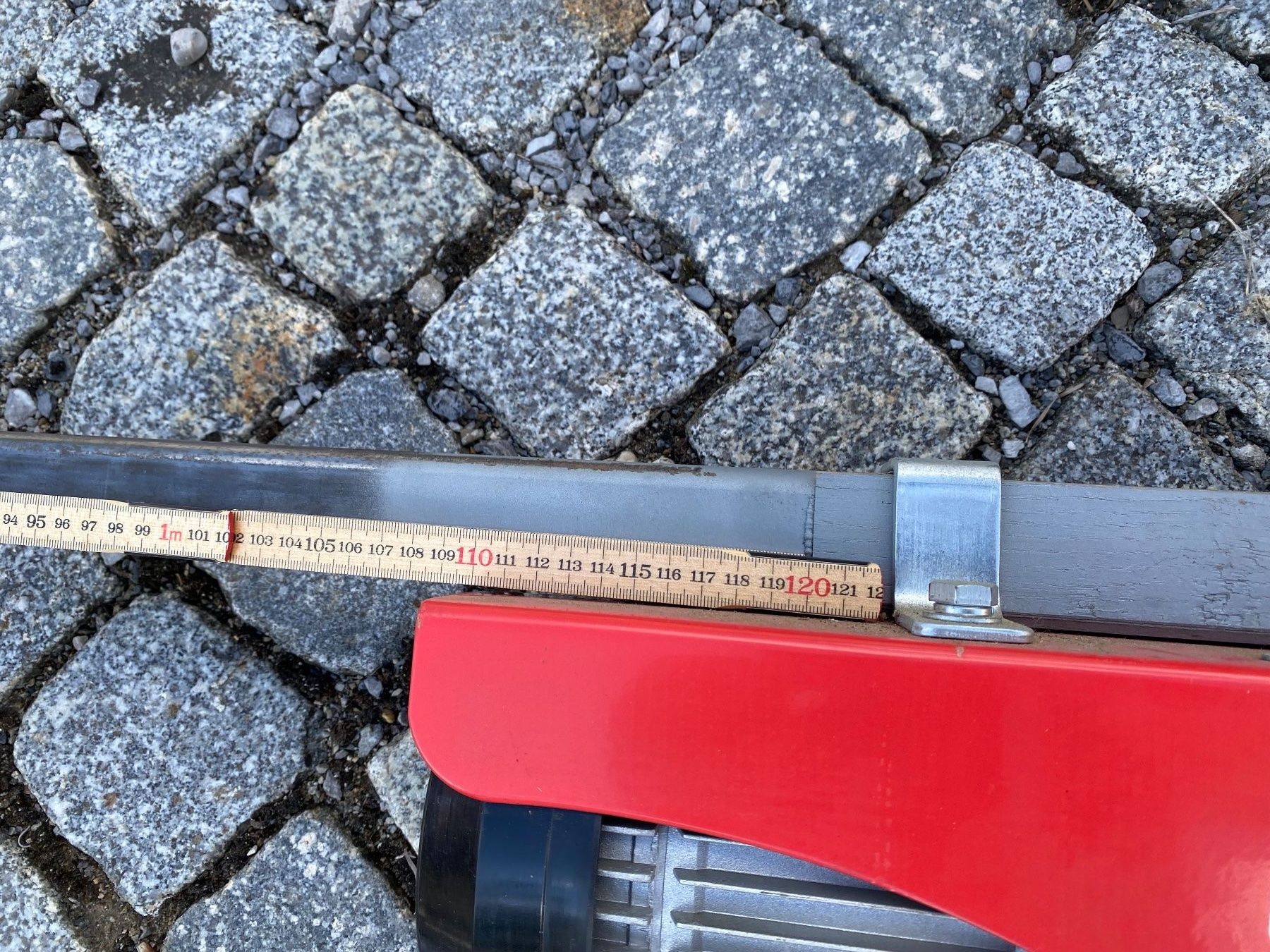 Gru: Kran für z.B. Scheune – Usato da Hinwil venduto da hasuka 5