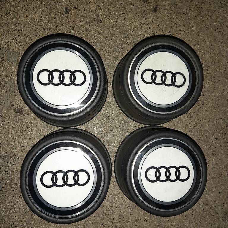 Alle Autoersatzteile: Radnabendeckel Audi – Neu (gemäss Beschreibung) aus Cham von vento9