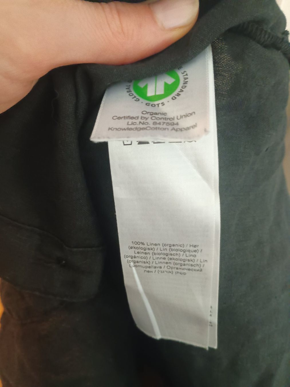 Camicette: Schwarze Leinenbluse von KnowledgeCotton Apparel – Usato da Zürich venduto da Melianea 3